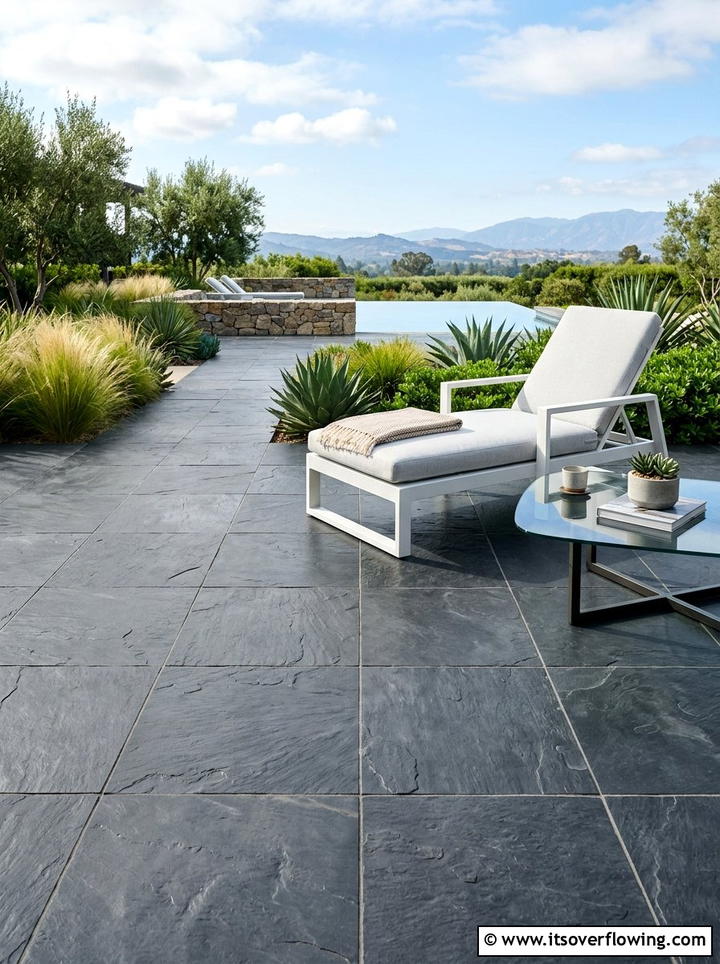 Outdoor Slate Tile - 25 backyard ideas with no grass