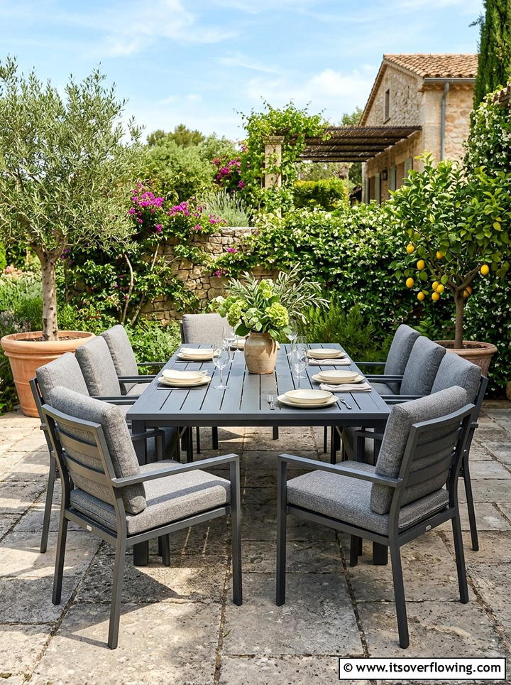 Outdoor furniture set - 25 creative garden ideas for summer entertaining