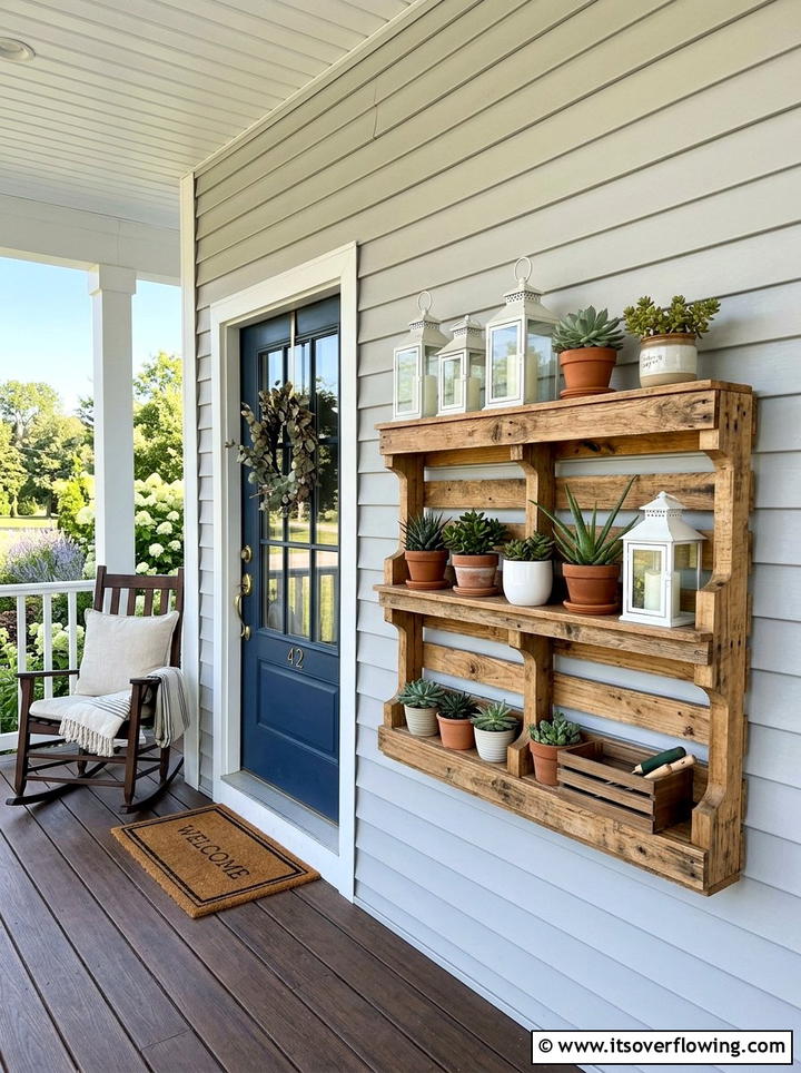 Pallet Porch Shelving - 25 front porch ideas with pallet decor