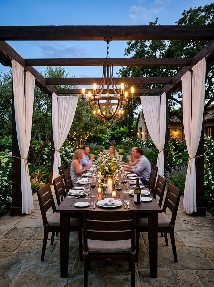 Pergola Covered Dining - 25 backyard decorating ideas with centerpiece tables