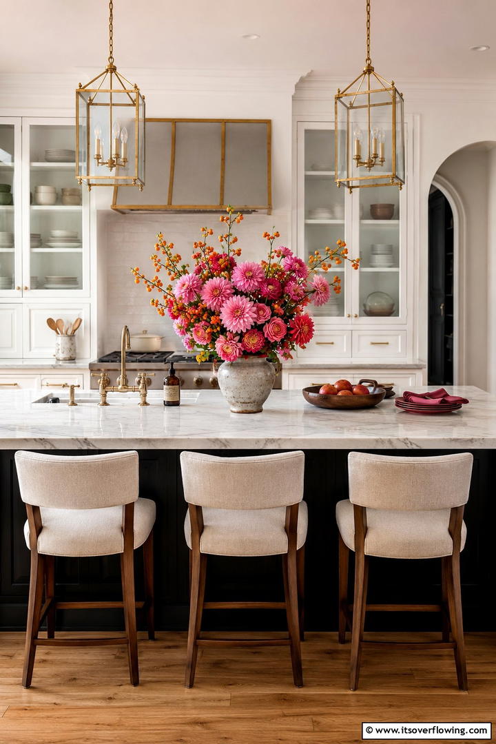 Pink Floral Arrangements - 50 Pink Fall Decor Ideas Roundup- Soft Seasonal Vibes