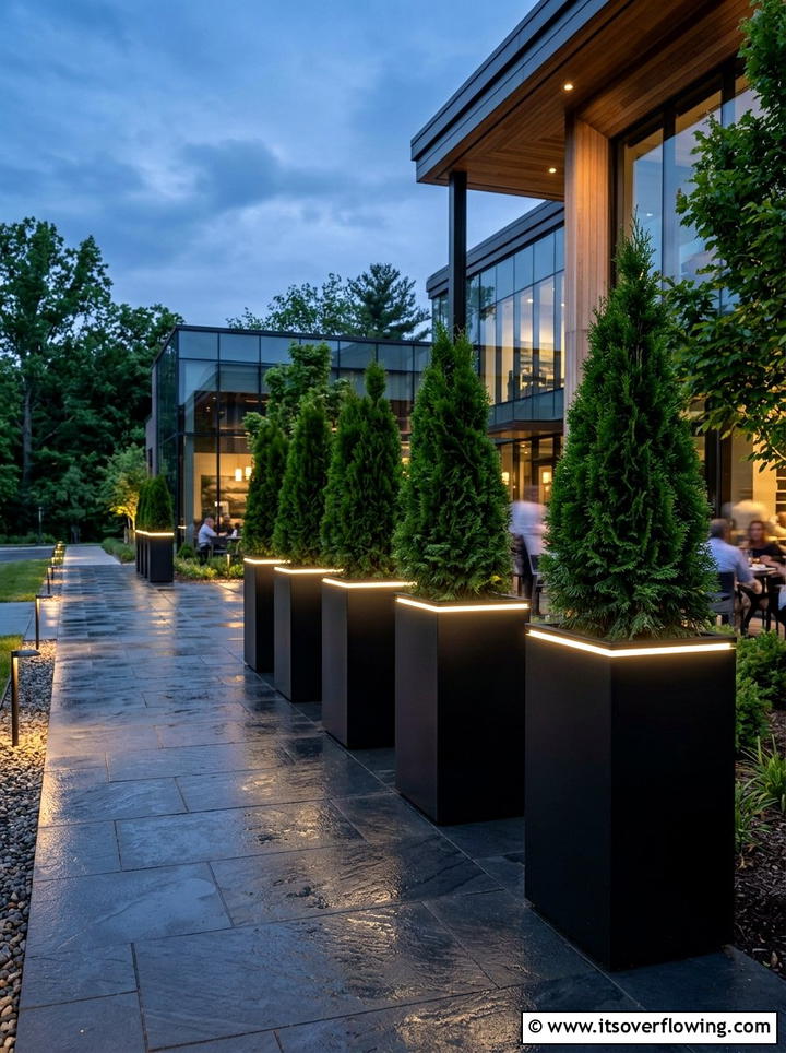 Planter Box Lighting - 25 garden ideas with lights