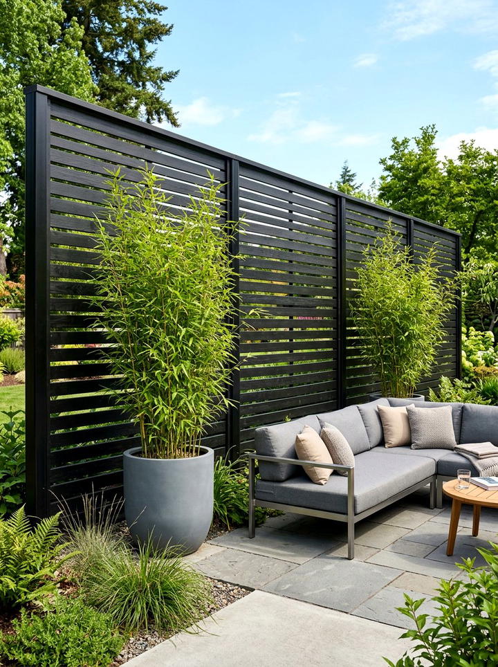 Privacy Screen Fence - 25 backyard decorating ideas diy