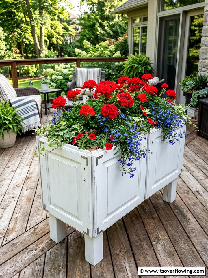 Raised Flower Box - 25 upcycled garden ideas with cabinet doors