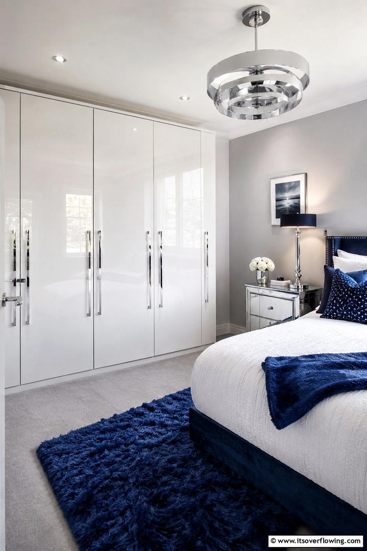 Reflective Surfaces Magic - 30 Small Guest Room Ideas for Cozy, Welcoming Spaces