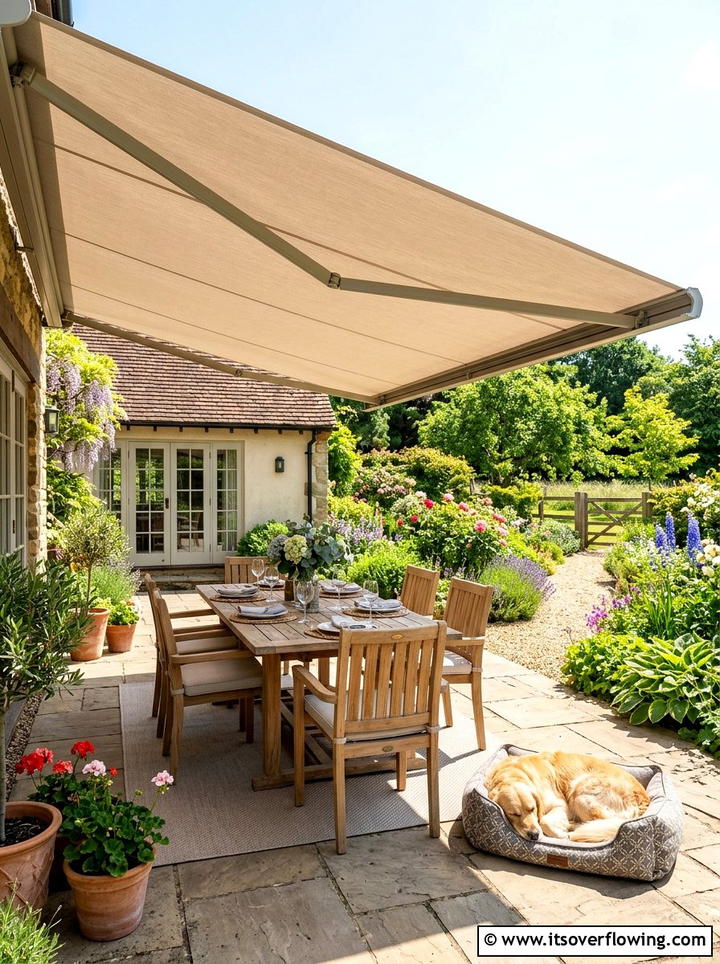 Retractable Awning For Pet Shade - 25 backyard decorating ideas with pet friendly setup