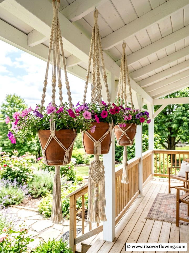 Rope Macrame Planter - 25 garden ideas with rope projects