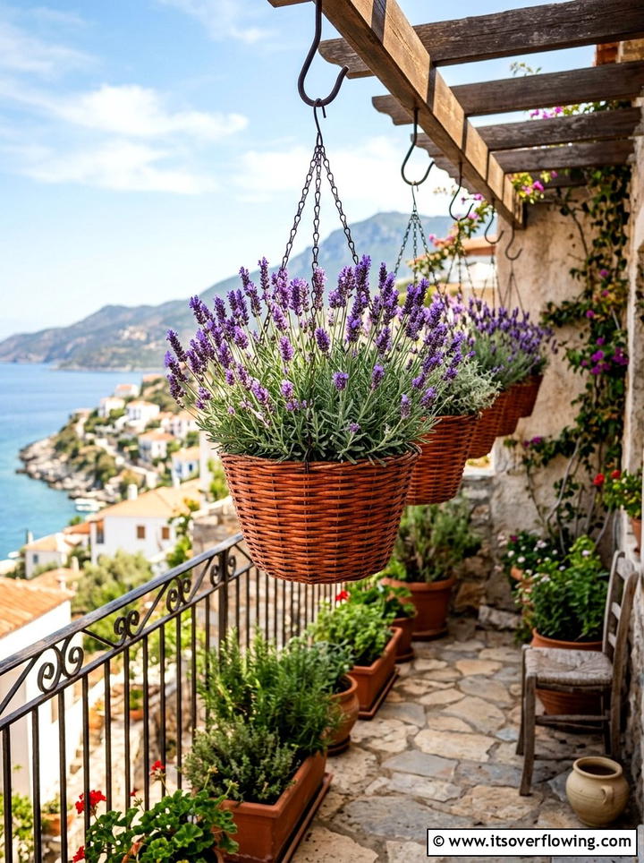 Scented Lavender Hanging Herb Pots - 25 garden decor ideas with hanging baskets