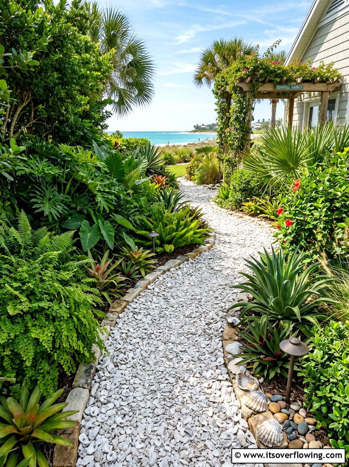 Seashell garden path - 25 garden decor ideas with shell accents