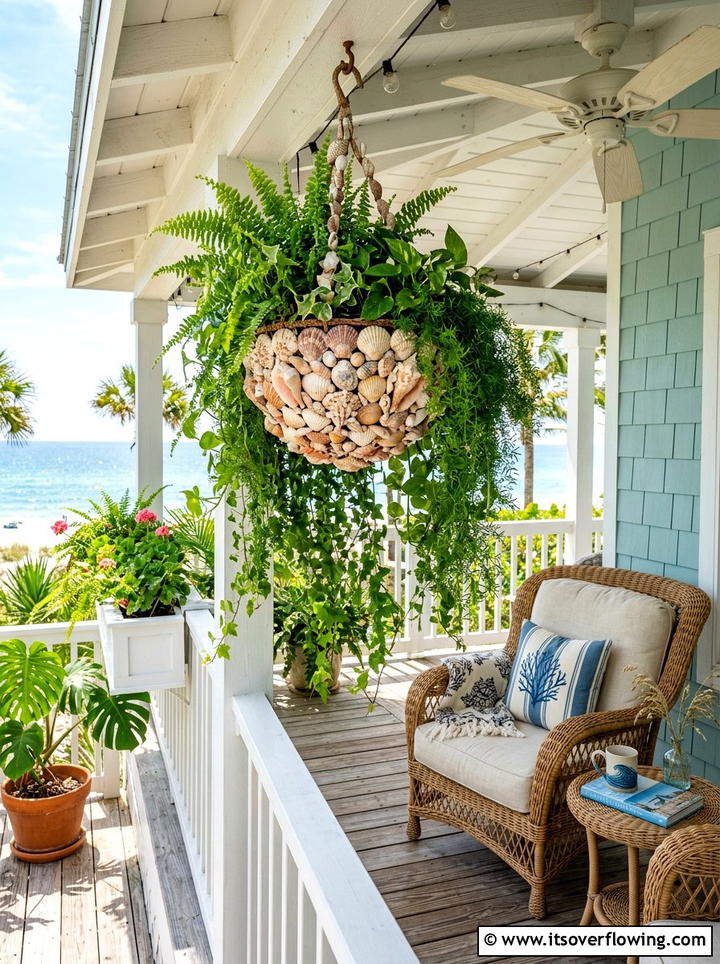 Seashell hanging basket - 25 recycled garden ideas with seashells