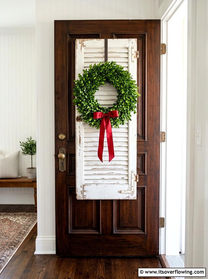 Shutter Wreath Display - 25 front porch ideas with repurposed shutters