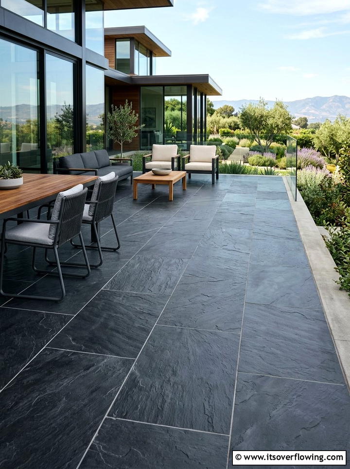 Slate Tile Floor - 25 garden decor ideas with neutral tones