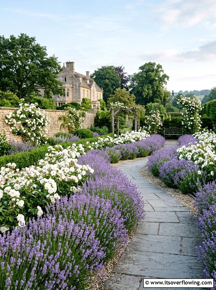 Soft lavender and white garden - 25 garden design ideas with color themes