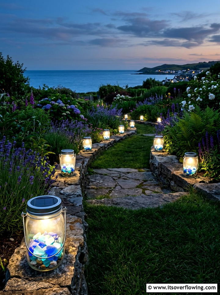 Solar Light Mason Jar - 25 garden decor ideas with mason jars