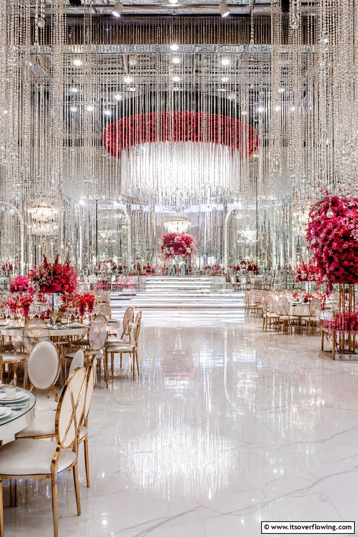 Sparkling Crystal Romance - 30 Romantic Wedding Ideas for an Intimate and Memorable Day