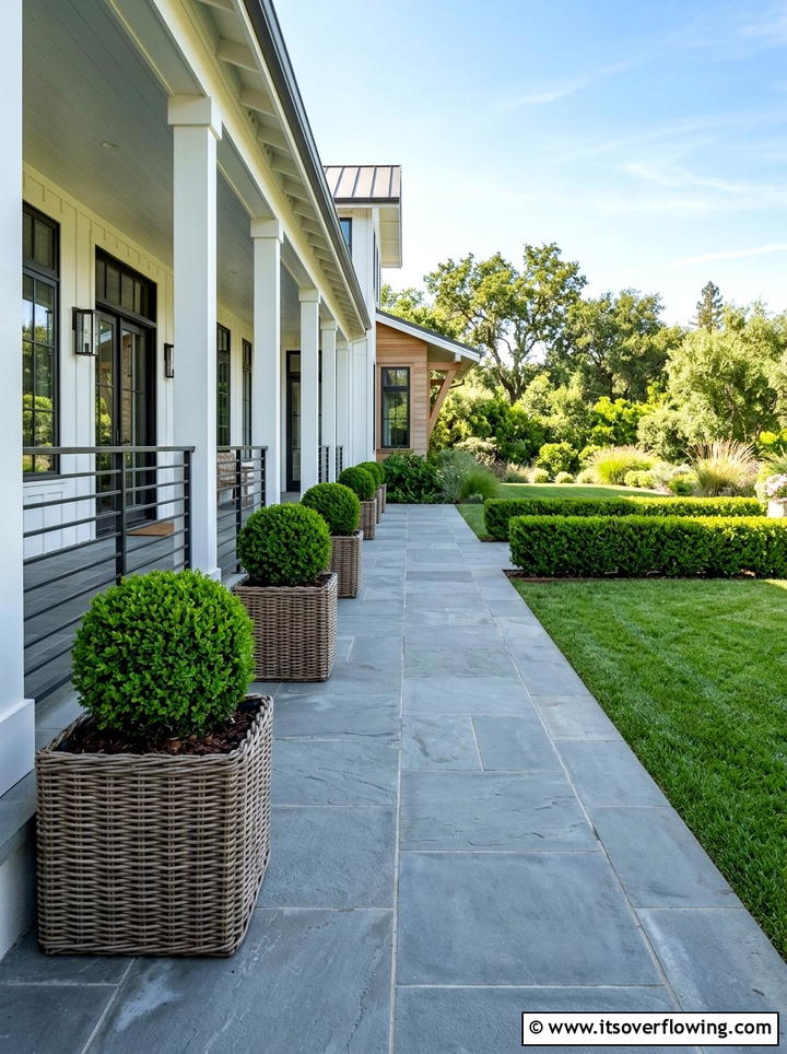 Square wicker box planters - 25 front porch decor ideas with baskets