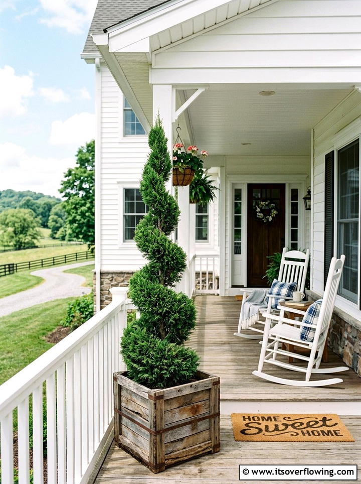 Tall cedar topiary - 25 front porch ideas with topiaries