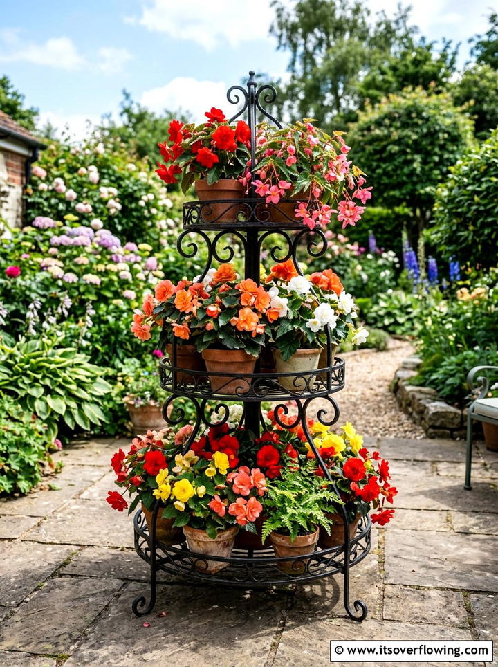 Tiered Plant Stand - 25 garden design ideas for decks