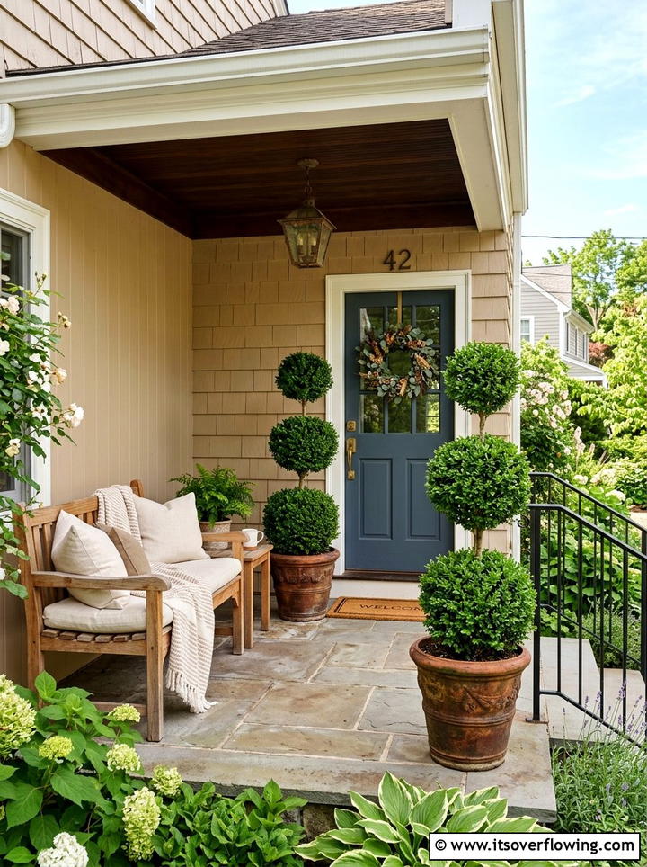 Tiered ball topiary porch decor - 25 front porch decor ideas with topiaries