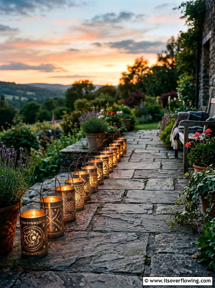 Tin Can Lanterns - 25 garden decor ideas diy