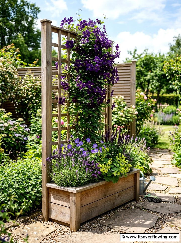 Trellis planter box - 25 garden ideas with planters