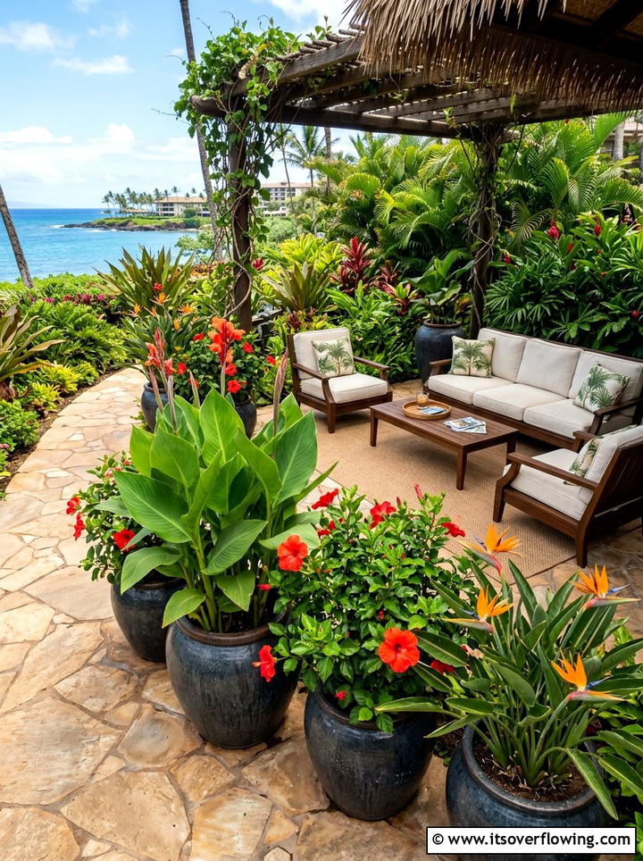 Tropical Foliage Patio - 25 garden ideas for full sun