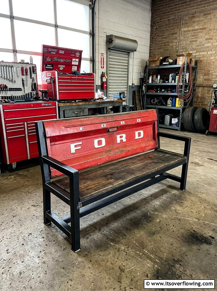 Truck Tailgate Bench - 25 reusing old things ideas for benches