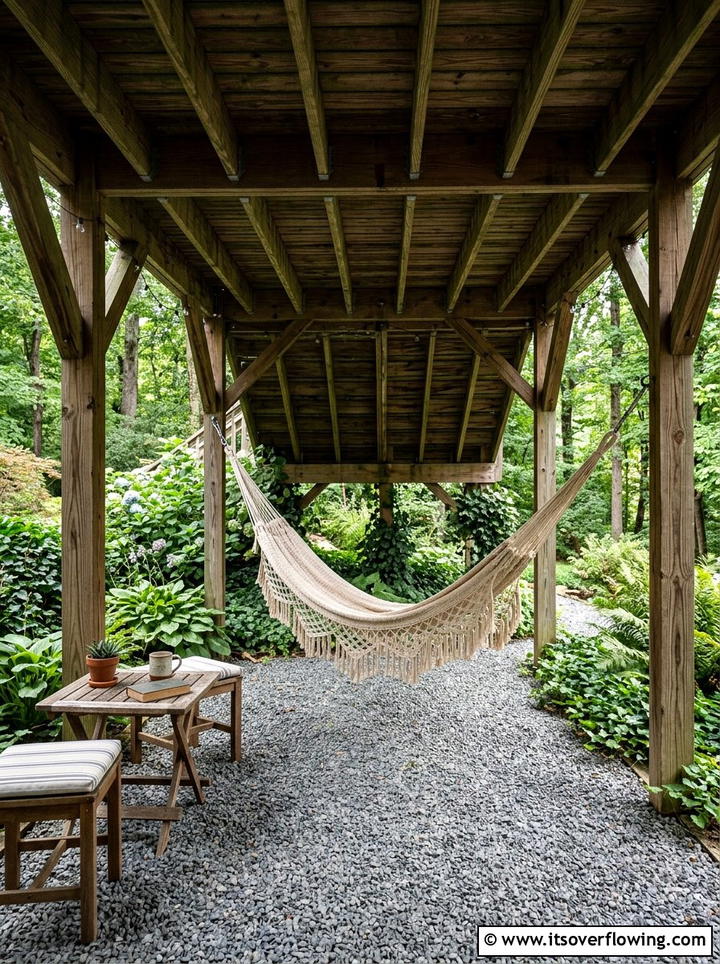 Under Deck Hammock - 25 backyard ideas with hammock