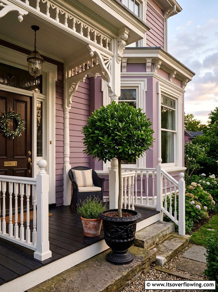 Victorian porch decor with bay tree - 25 front porch decor ideas with mini trees