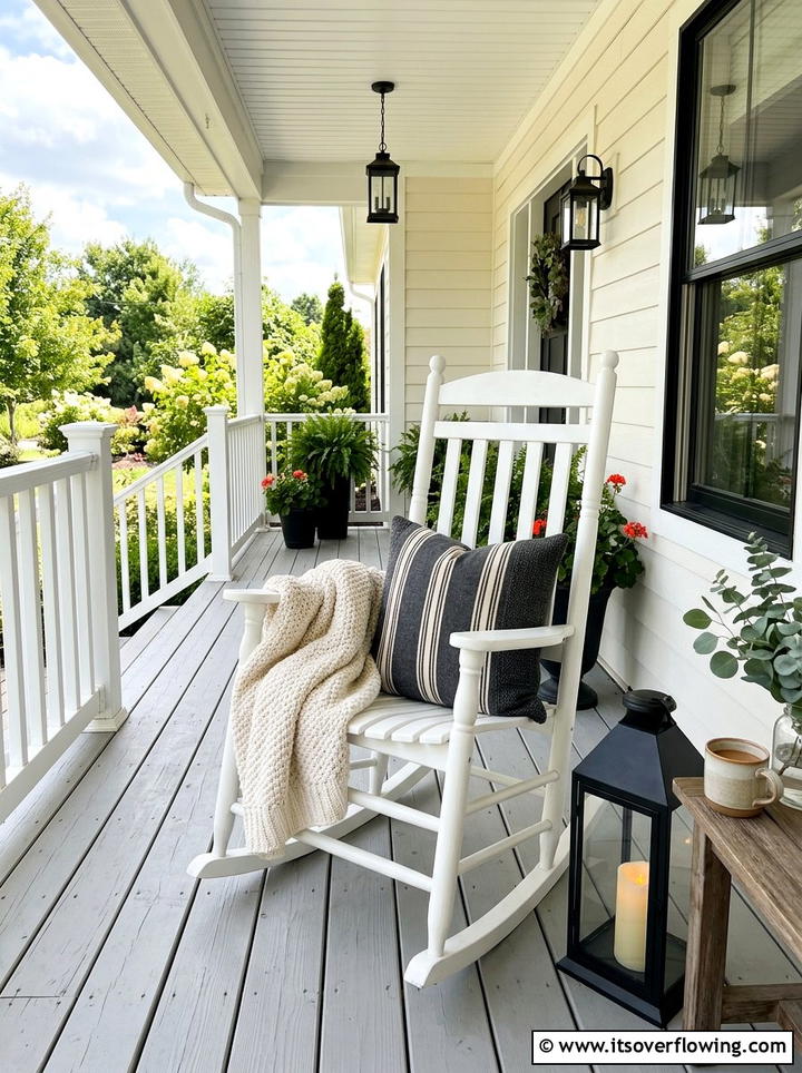 White Rocking Chair - 25 front porch decor ideas with throws