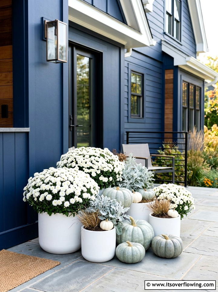 White mums with blue pumpkins - 25 front porch ideas with mums