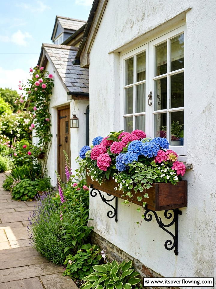 Window Box With Brackets - 25 garden ideas with hanging planters