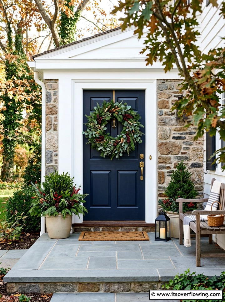 Wreaths with fresh greenery - 25 front porch decor ideas with greenery